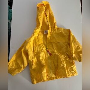 Gap baby yellow raincoat 12-18m cotton